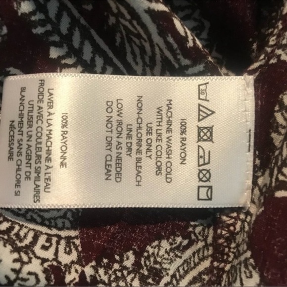 Urban Outfitters | Ecote Sascha Bell Sleeve Paisley Red Dress - Picture 8 of 10